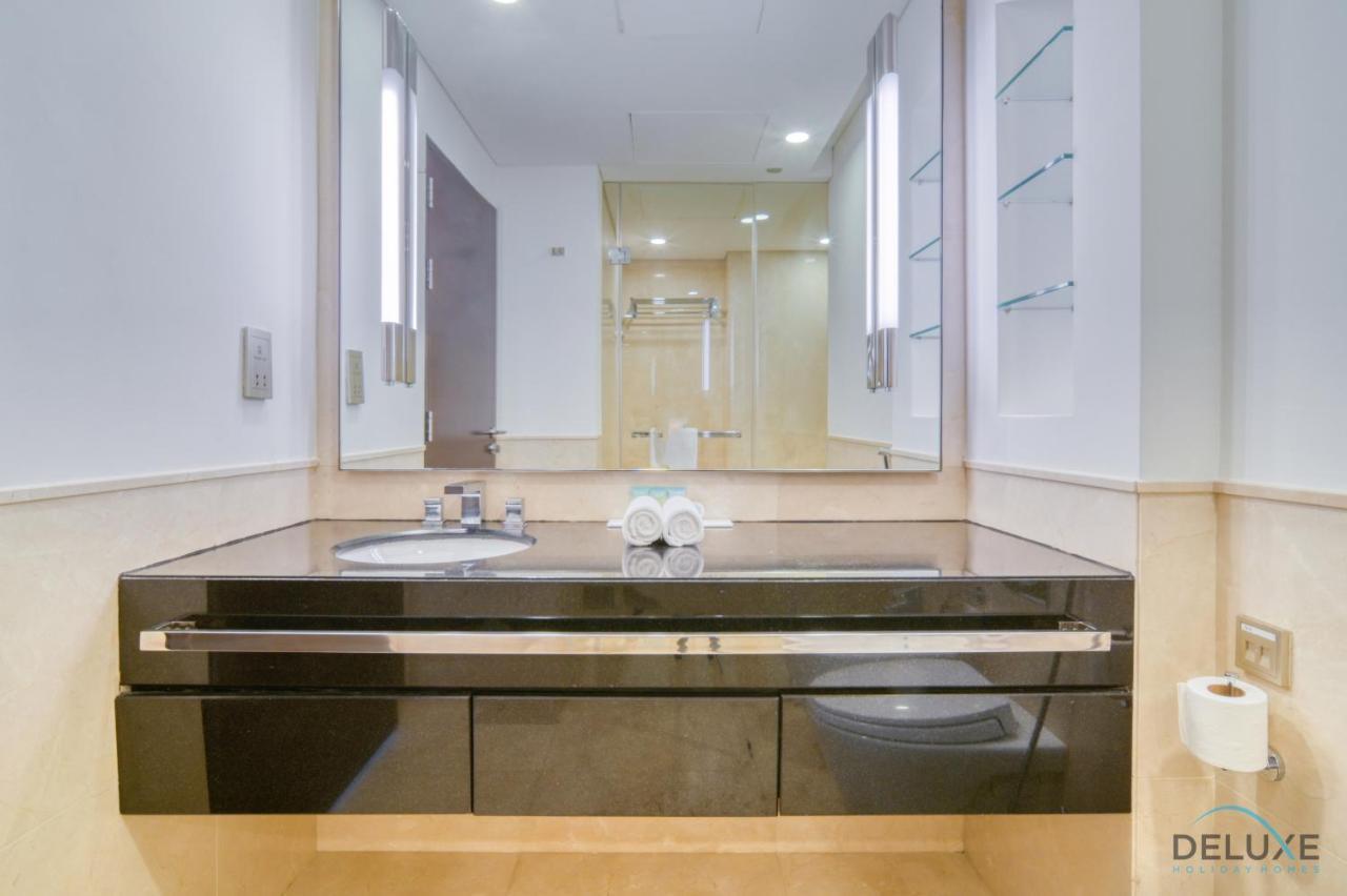 Decadent 2br In The Address Residences Marina By Deluxe Homes Appartement