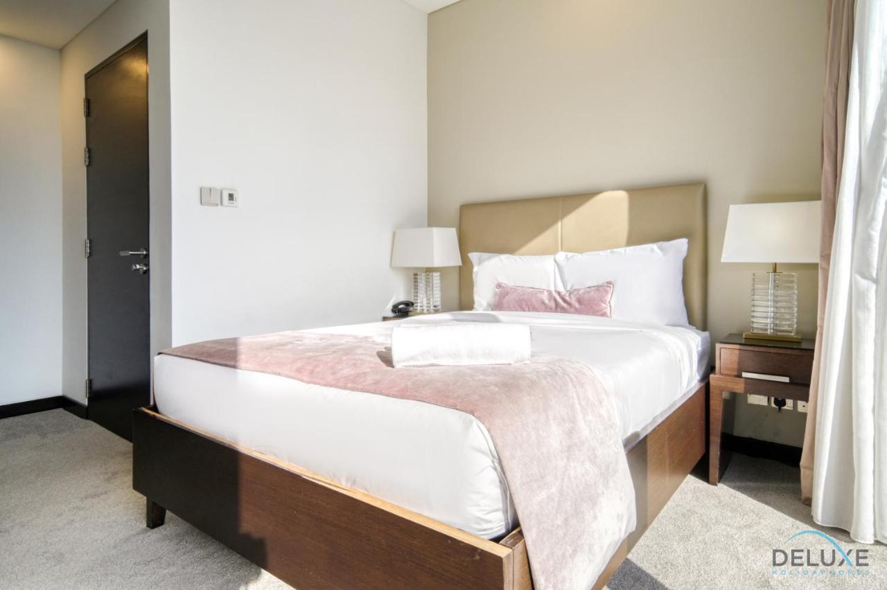 Decadent 2br In The Address Residences Marina By Deluxe Homes Appartement